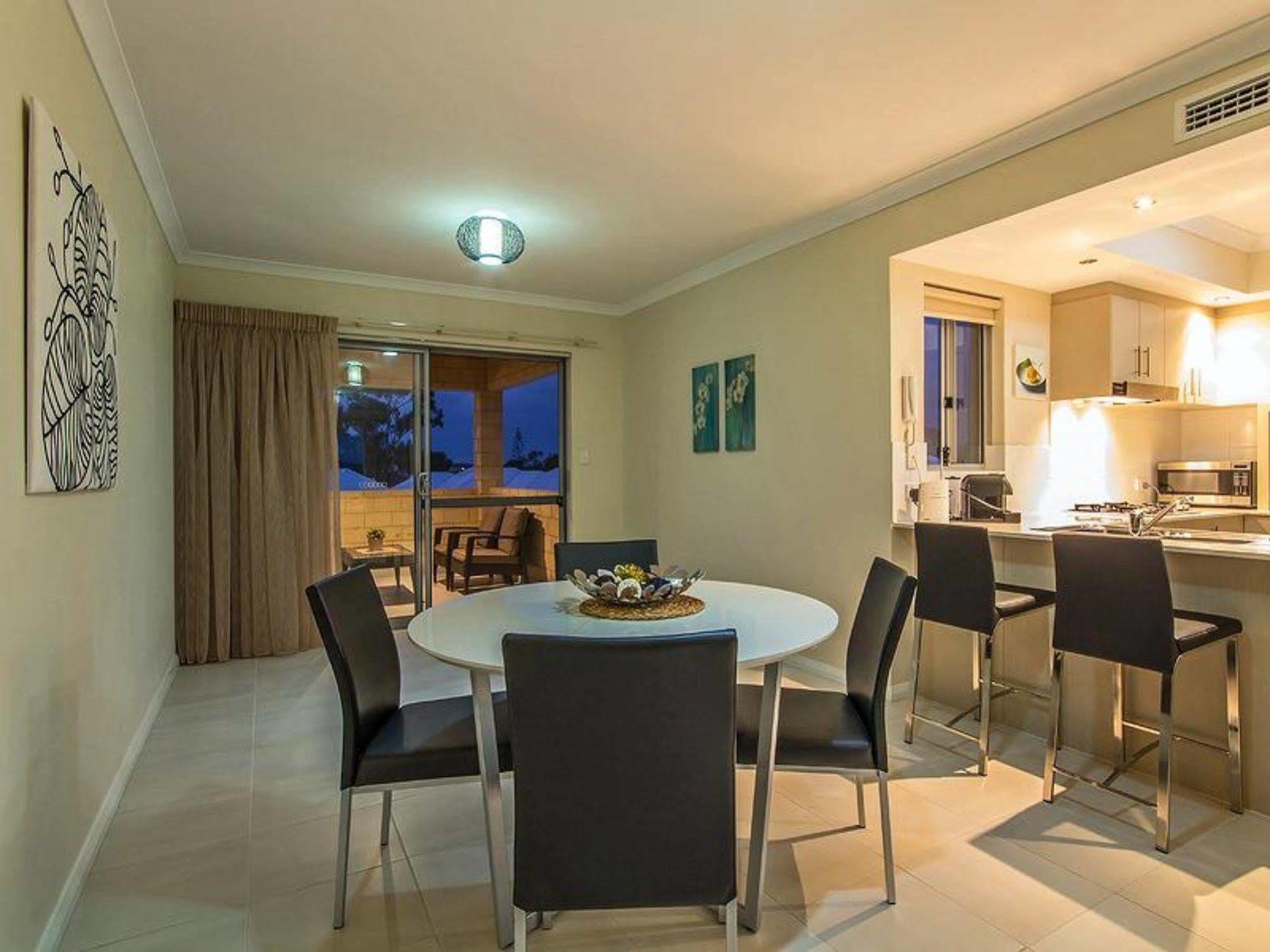 Serenity On The Terrace Mandurah Eksteriør bilde